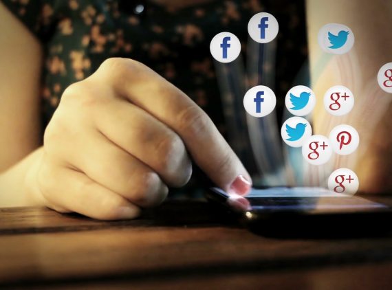 Redes Sociales